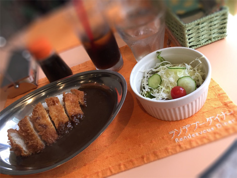 カツカレー